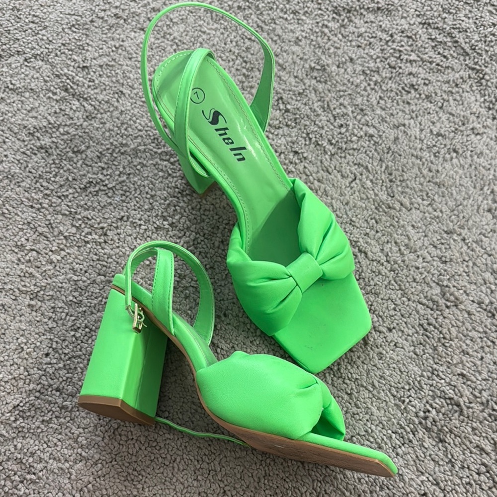 Shein Women's Green Bow Heeled Sandals
